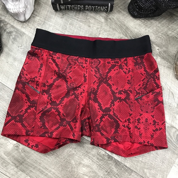 lululemon athletica Pants - Lululemon Red snake skin all sport shorts pocket